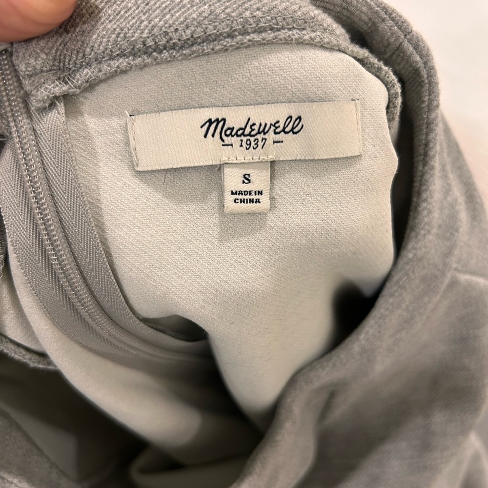 Madewell Gray Jersey Knit Sweatshirt Dress
(B5) - Picture 4 of 4